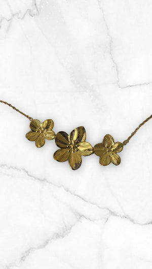 Collier fleurs Collier fleurs
